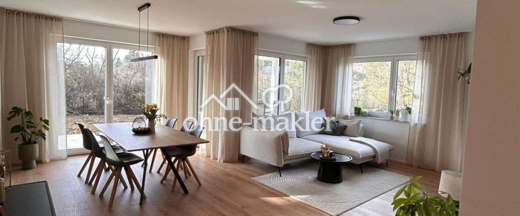 Stilvolle und hochwertige EG - Wohnung, hell, offen gestaltet zum Wohlfühlen - Photo 1