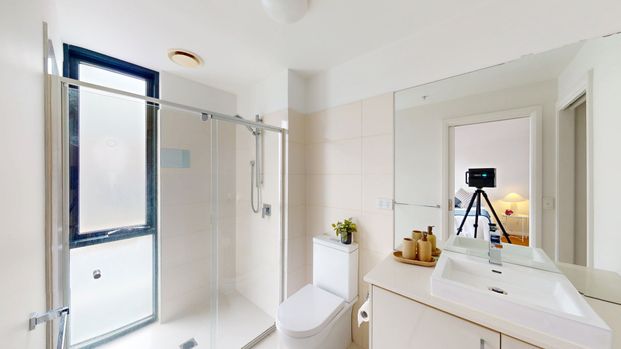 Urban Ease Meets Riverside Lifestyle - Photo 1