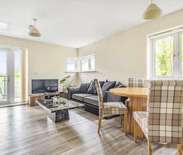 Stickley Court, Park Road, Faringdon, SN7 - Photo 1