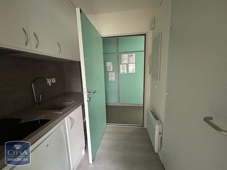 Location Appartement 1 pièce 17m² POITIERS 86000 - Photo 2
