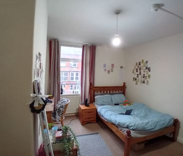 3 Bed - 67 Beechwood Terrace, Burley, Leeds - LS4 2NG - Student - Photo 4