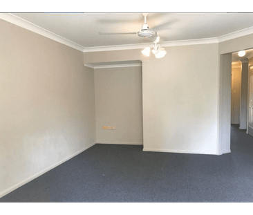 3 Bedroom home - Convenient location - Photo 6