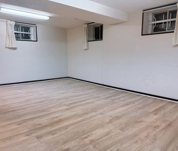 For Lease - 390 Roehampton Avenue Unit# Basement, Toronto, Ontario - Photo 5