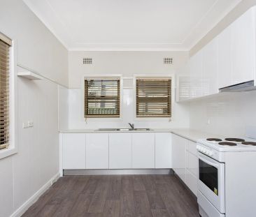 Neat 3 Bedroom House in Riverwood - Photo 5