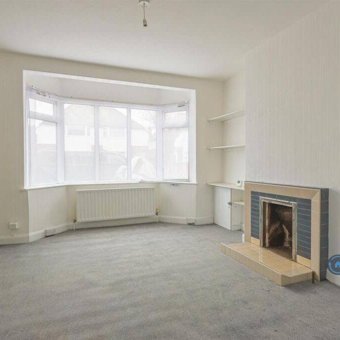 3 bedroom semi-detached house to rent - Photo 1