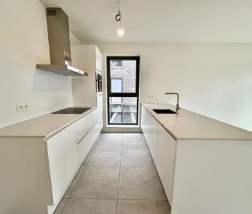 Twee-slaapkamer appartement incl parkeerplaats - Foto 3