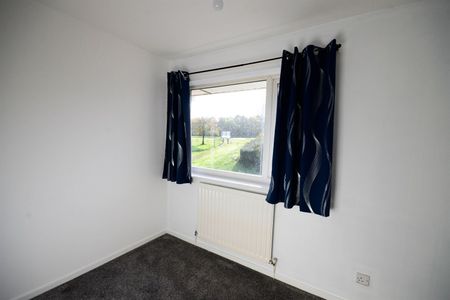 2 bed house to rent in Dykes Way, Windy Nook, NE10 - Photo 3