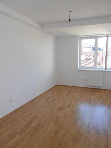 Ideale 2-Zimmer-Wohnung mit großem Balkon zu vermieten - Bürgerstraße 8 - Top 12 - Photo 4