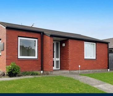 SOMERFIELD - TWO BEDROOM RENOVATED TOWNHOUSE - Photo 2