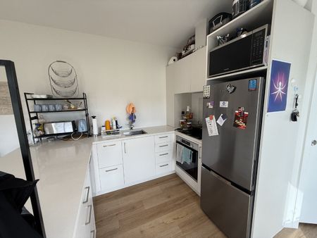 59 Winston Street, Crofton Downs - Photo 3