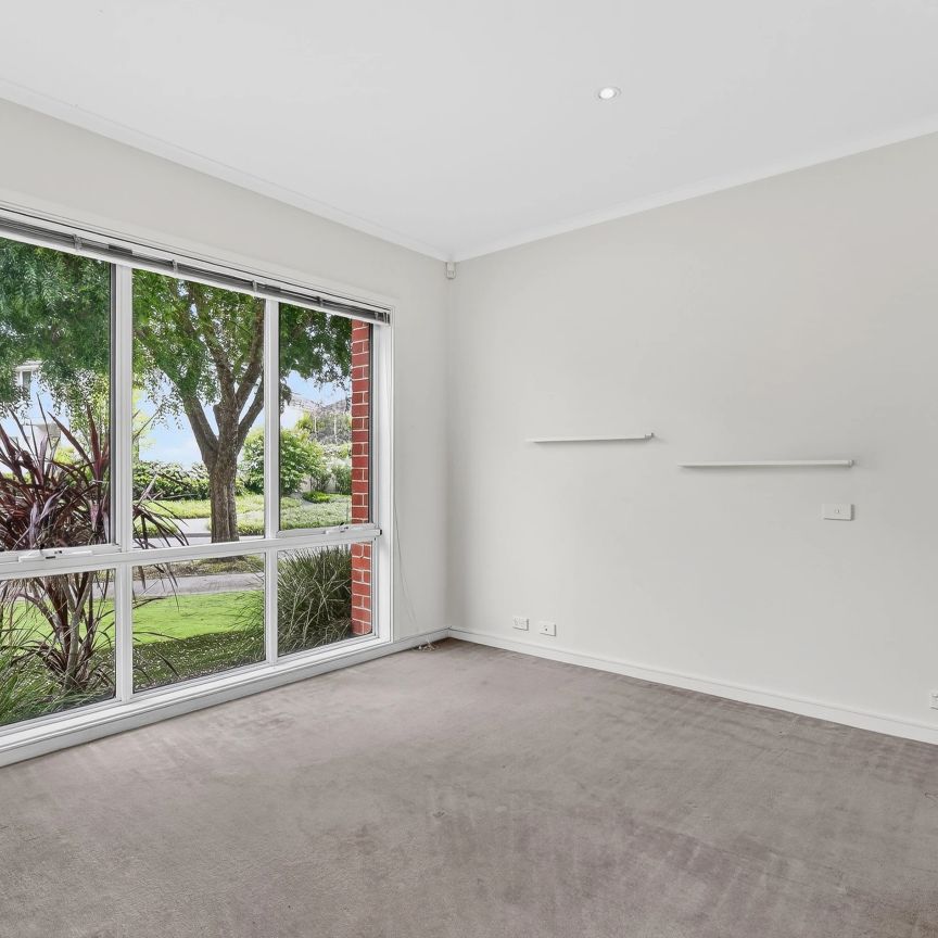 Family Proportions in Prized Golf Course Precinct - Photo 1