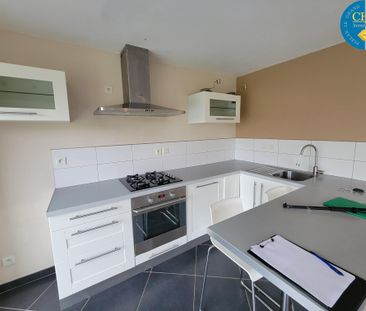 Location Maison 3 pièces 75m² PLELAN LE GRAND 35380 - Photo 2