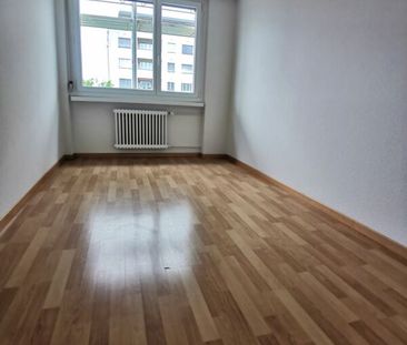 Wunderbare Familienwohnung im Zentrum von Wittenbach - Photo 5
