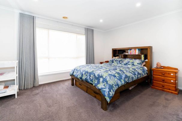 COMFORTABLE LIVING ON KALOONA DRIVE - Photo 1