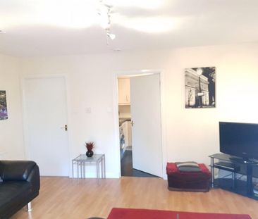 2 Bed Flat, Charles Street, AB25 - Photo 2