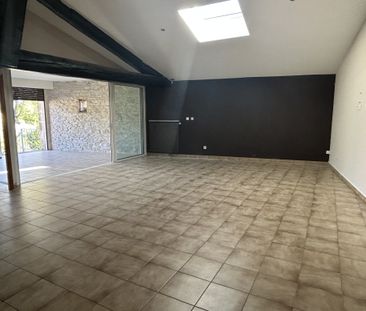 NAGES ET SOLORGUES - Appartement en R+1 T4 de 104m² avec terrasse c... - Photo 4