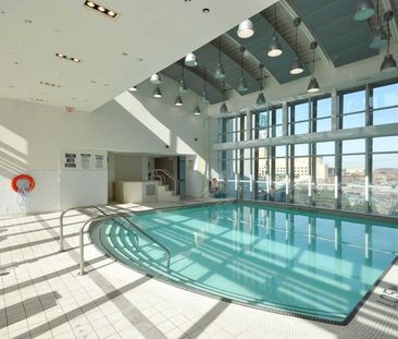 For Lease - 220 Burnhamthorpe Road Unit# 2201, Mississauga, Ontario - Photo 1