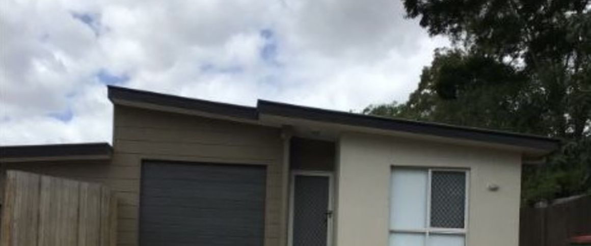 Spacious Family Home - Photo 1