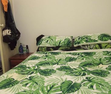 Beverly Hills - Photo 3