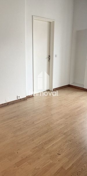 CENTRE VILLE GRAND F2 DE 55,85M² - Photo 1