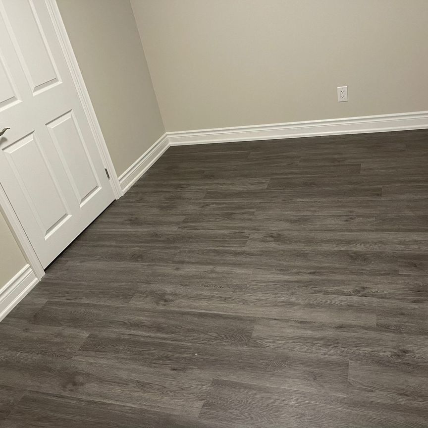 For Lease - 57 Belvedere Cres Crescent Unit# Lower, Richmond Hill, Ontario - Photo 1