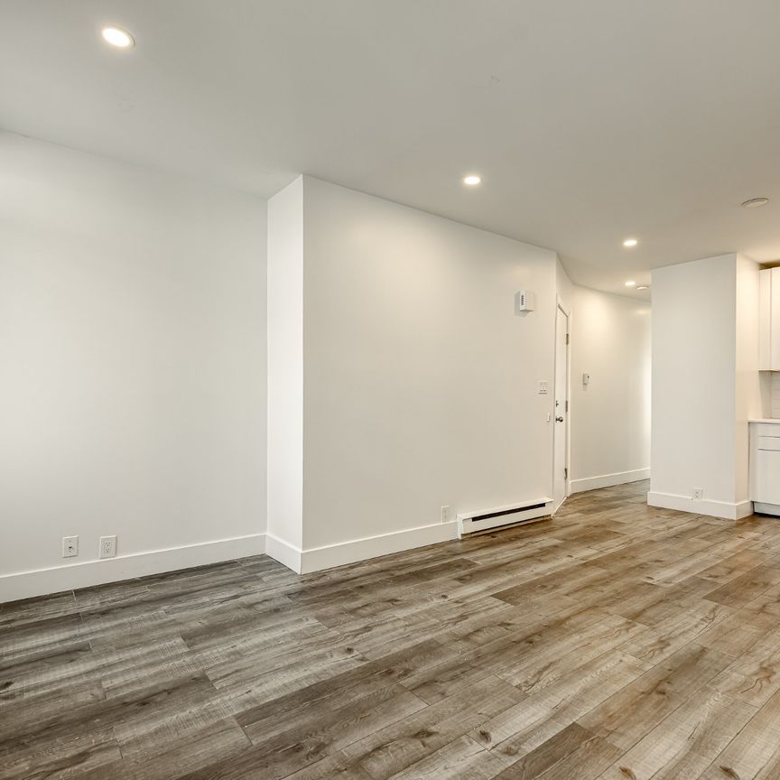 Condo for rent, Montréal (Ville-Marie) - Photo 1