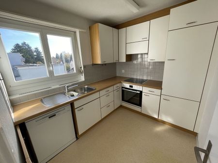 "Helle 4.5 Zimmerwohnung" - Photo 2