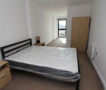 1 Brewery Wharf, Leeds City Centre, LS10 1GY - Photo 6