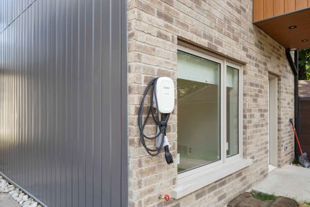 For Lease - 72 Jones Avenue Unit# Unit L, Toronto, Ontario - Photo 5