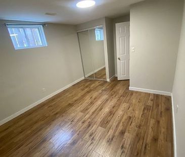 For Lease - 35 Ginger Drive, Barrie, Ontario - Photo 3