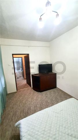 RECO Apartament cu 2 camere, semidecomandat, gata de mutare ultracentral - Photo 3