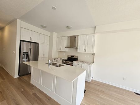 For Lease - 469 Celandine Terrace, Milton, Ontario - Photo 4