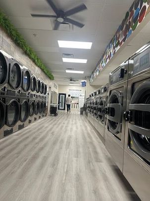 For Lease - 191 Lakeshore Road Unit# 11, Mississauga, Ontario - Photo 1