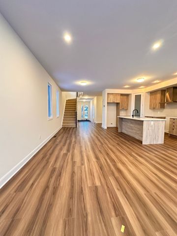 For Lease - 1028 Ventus Way, Orleans - Convent Glen and Area, Ontario - Photo 4