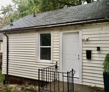 For Lease - 163 Welland Avenue Unit# Rear Unit, St. Catharines, Ont... - Photo 5