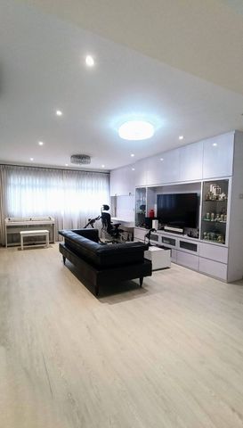 1 Bedroom HDB_FOUR_ROOM at Bukit Batok - Photo 4