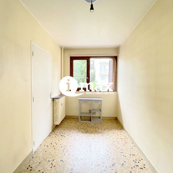 Location Appartement COURBEVOIE - - Photo 1