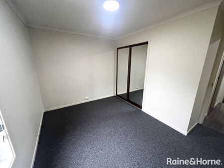 Great Location - Photo 2