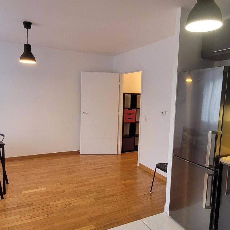 Location Appartement 2 pièces Meublé 42m² ISSY LES MOULINEAUX 92130 - Photo 1
