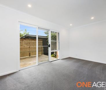 Dare To Be Dazzled! - Photo 3