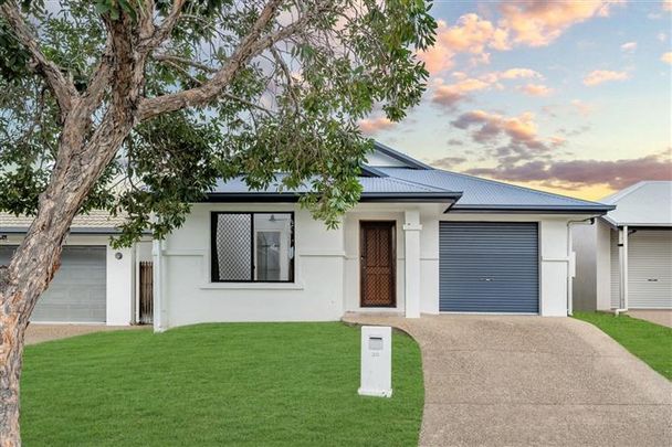 BEAUTIFUL MODERN HOME IN DOUGLAS - Photo 1