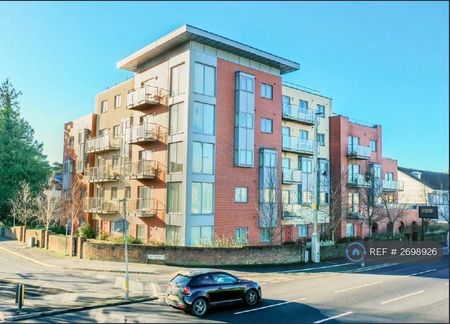 1 bedroom flat to rent - Photo 4