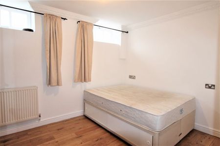 Charrington House, Cephas Avenue, London - Photo 3