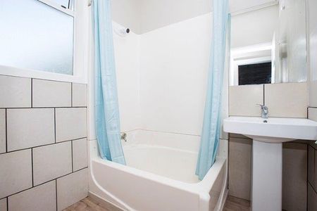 Good Family Living - Photo 3