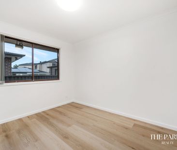 Newly Renovated Family Home in Sought after Bossley Park - Photo 6