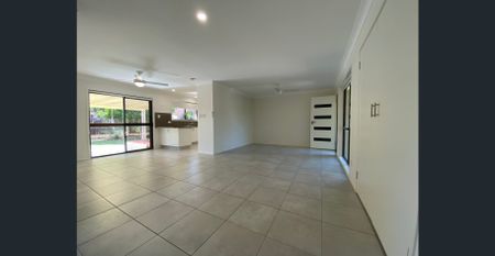 MODERN DUPLEX WITH FULLY SIZE BACKYARD - Photo 2