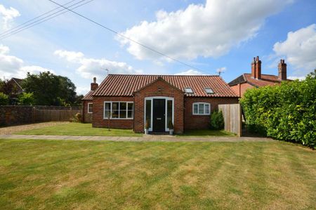 2 bedroom detached house to rent - Photo 3