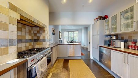 3 Bed Terraced House, Rosemont Avenue, N12 - Photo 5