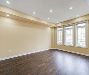 For Lease - 2435 Greenwich Drive Unit# 21, Oakville, Ontario - Photo 1
