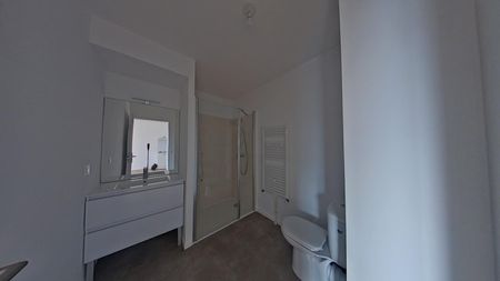 Location Appartement 2 pièces 41m² POITIERS 86000 - Photo 4